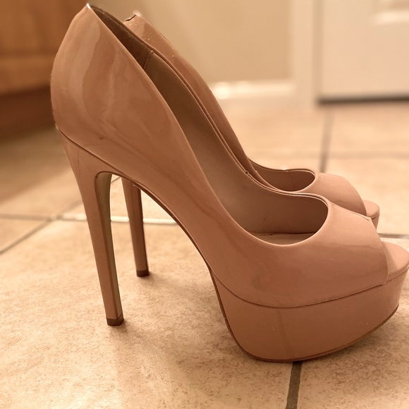 Steve Madden High Heels - Picture 1 of 9